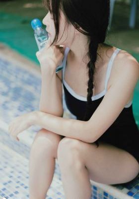 98国产精品自拍_高清版完整版未删减