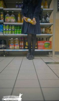 在线观看中日韩老人av_HD全集免费观看