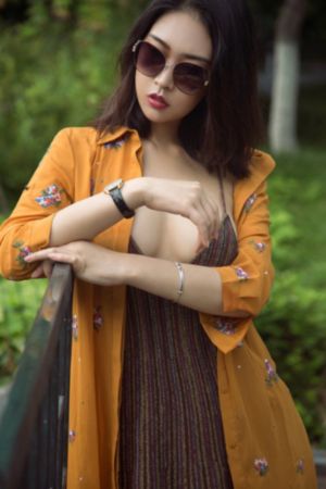 久久爽无码人妻和普通版对比_免费手机观看