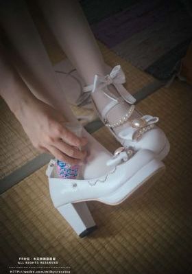 欧美时尚创意彩妆图片_1080P视频大全