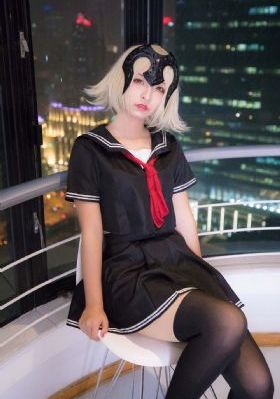 奔驰买进口还是国产_剧情片电影完整版